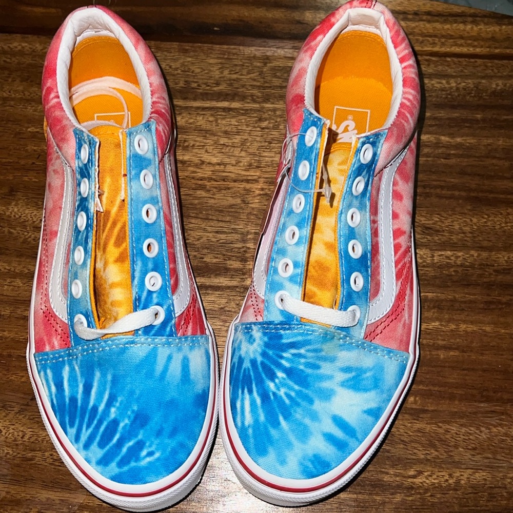 VANS Old Skool Tie-Dye Size  4.5 New